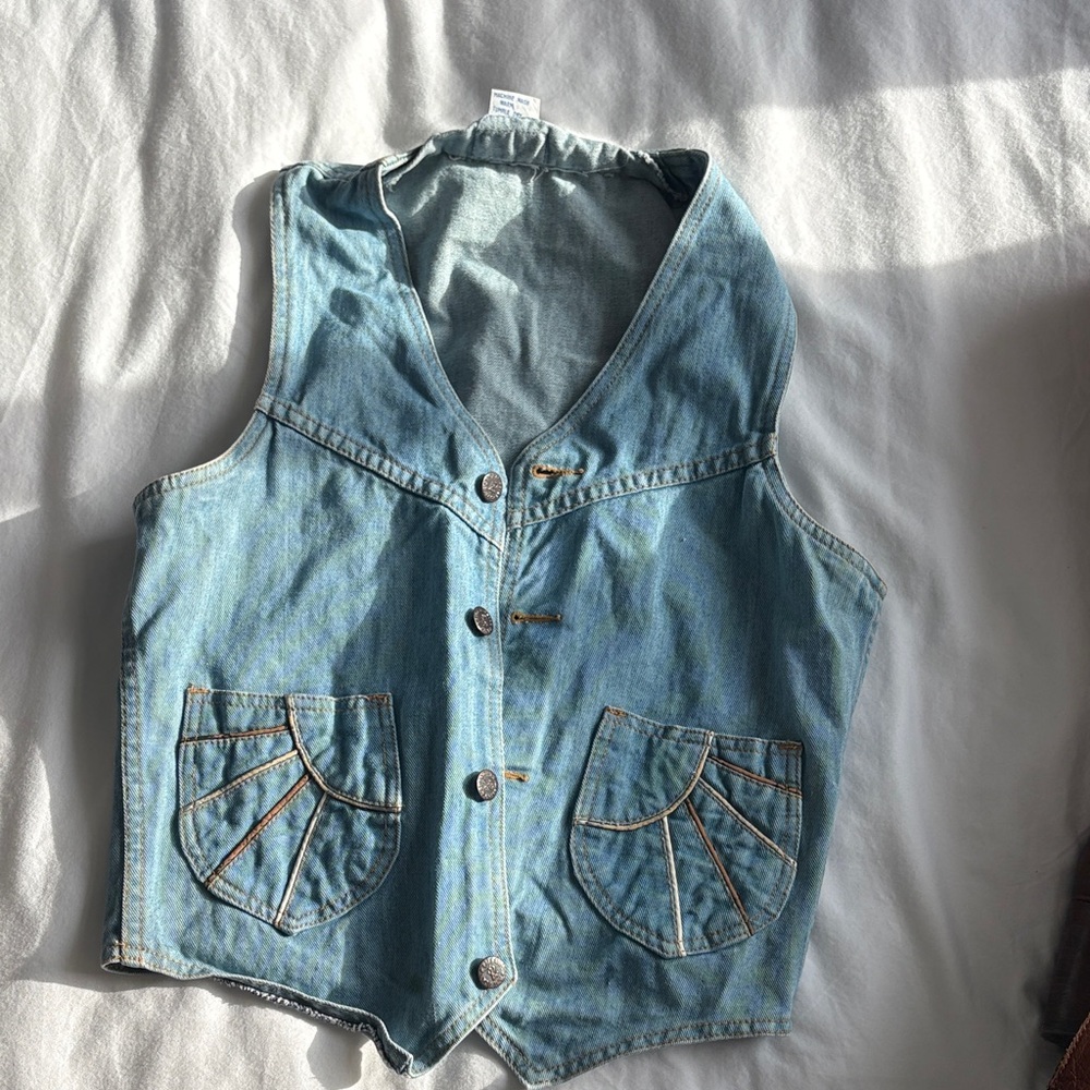 Denim vintage embroidered vest
